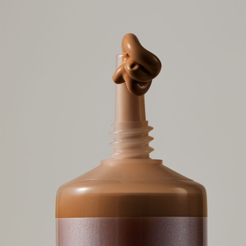 TimeWise® Matte 3D Foundation Deep 5​ (warm peach undertones)