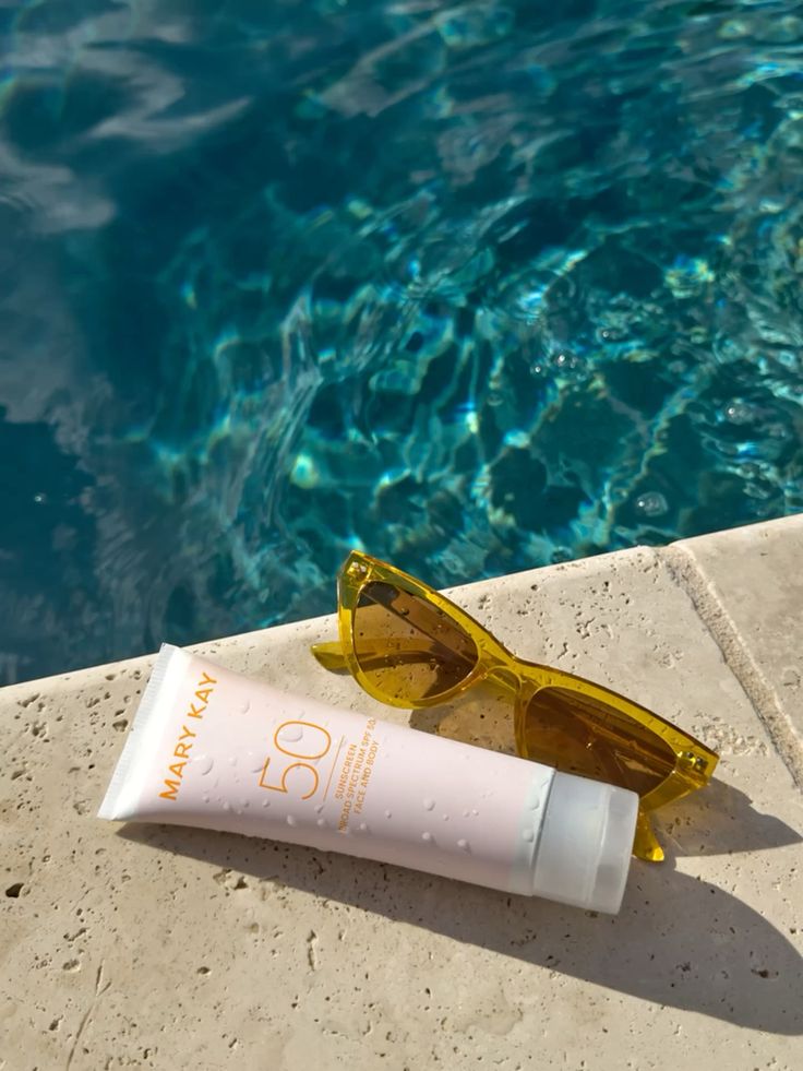 Mary Kay® Sunscreen Broad Spectrum SPF 50*